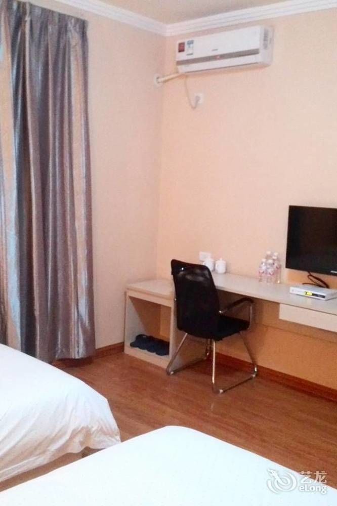 Guilin Tianyi Business Hotel Екстер'єр фото