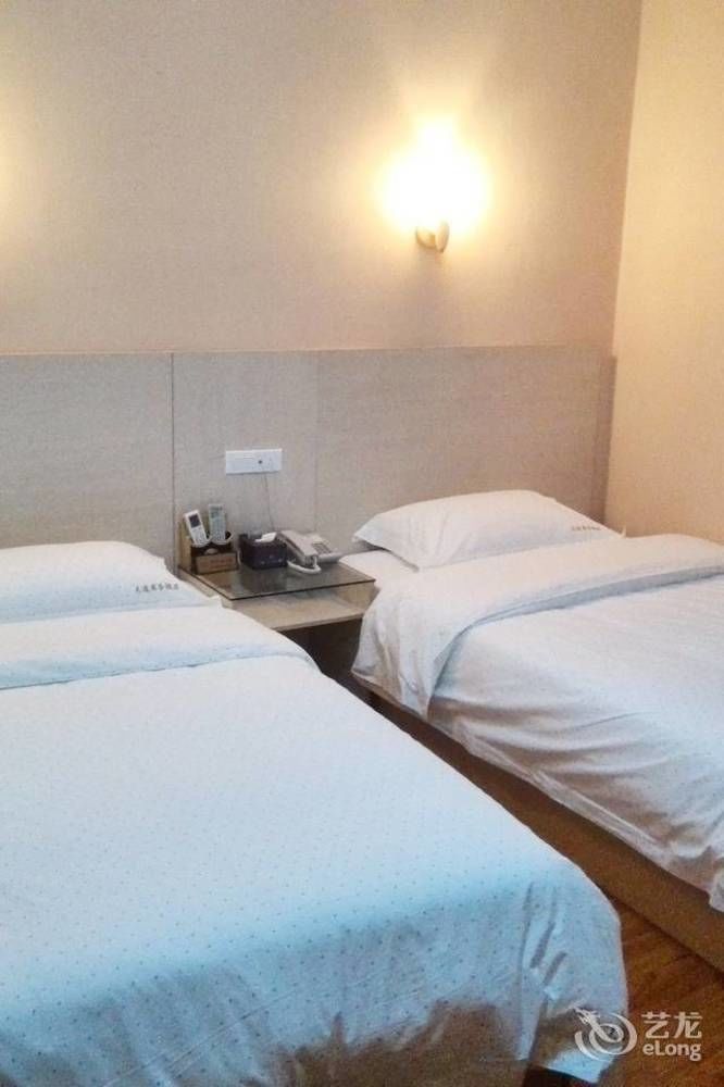 Guilin Tianyi Business Hotel Екстер'єр фото