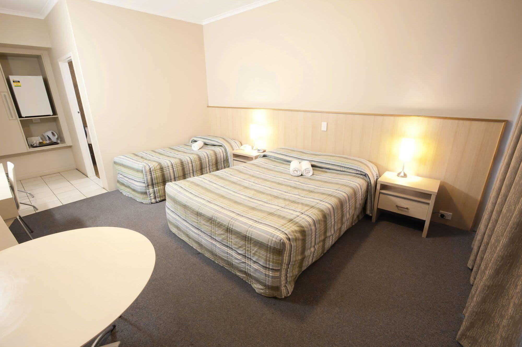Guilin Tianyi Business Hotel Екстер'єр фото